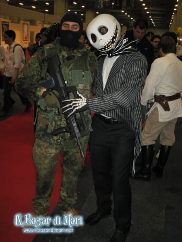 Militare e Jack Scheletron ("NIghtmare Before Xmas")