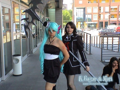 Hatsune Miku ("Vocaloid") e Yuuki ("Vampire Knight)